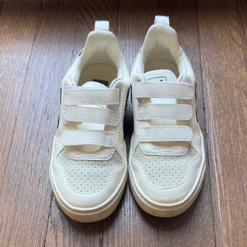 Veja Kids White Velcro Sneakers